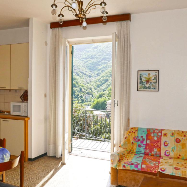 SORI 54 MQ. CON VISTA MARE