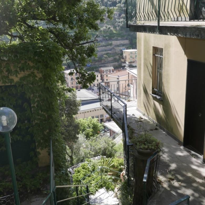 SORI 54 MQ. CON VISTA MARE