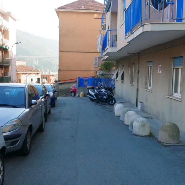 Staglieno app.to con giardino carrabile