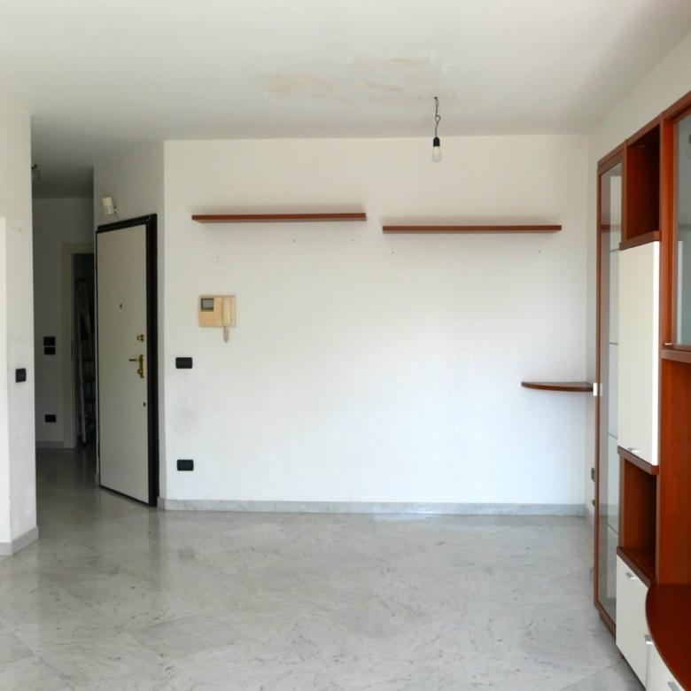 QUINTO  90 MQ CON LOGGIA VIVIBILE E BOX