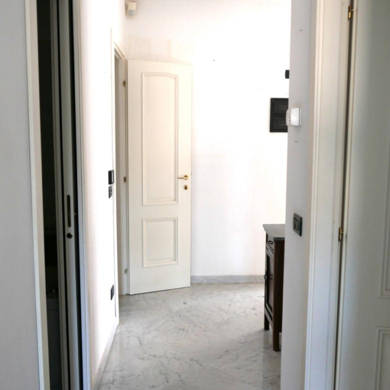 QUINTO  90 MQ CON LOGGIA VIVIBILE E BOX