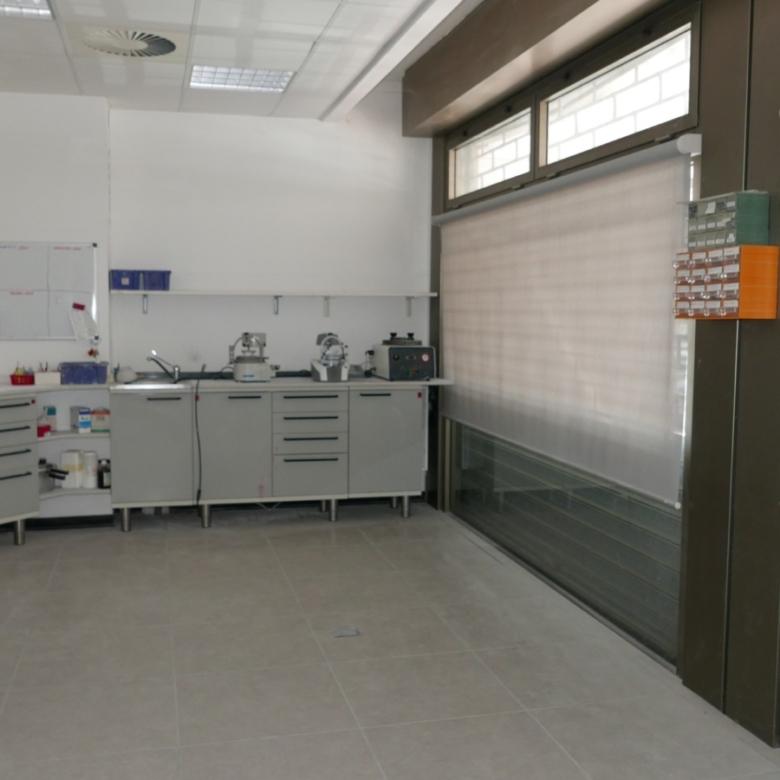 QUARTO 240 MQ. COMMERCIALI