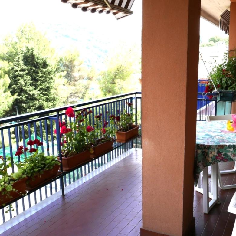 Molassana perfetti 129.Mq. con  Giardino
