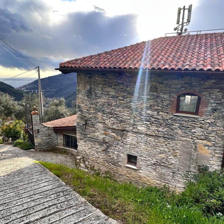 Avegno Splendida villetta del 600 perfetta.