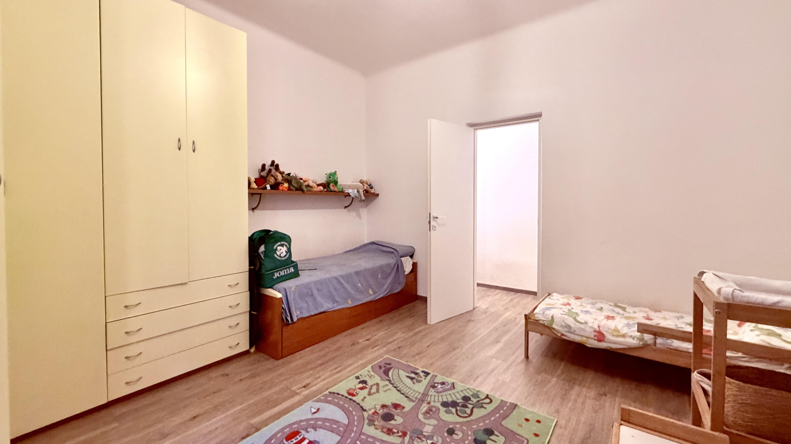 IMG_1721 MARASSI VIA FASSICOMO 93 MQ PERFETTI CON TRE CAMERE DA LETTO