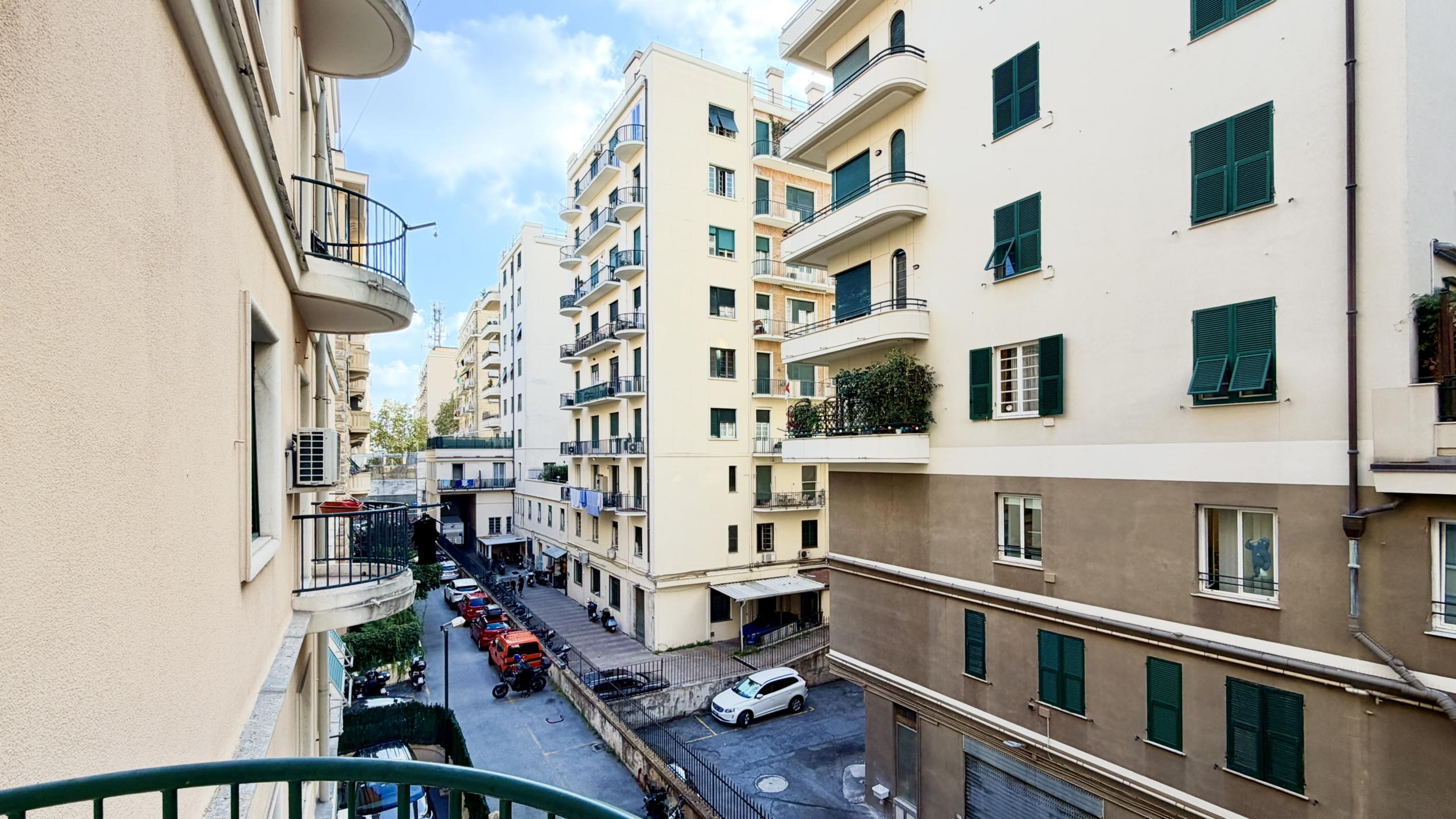 IMG_6757 FOCE IN VIALE PRIVATO PERFETTI 109 MQ ARREDATI