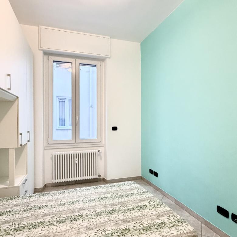 FOCE IN VIALE PRIVATO PERFETTI 109 MQ ARREDATI