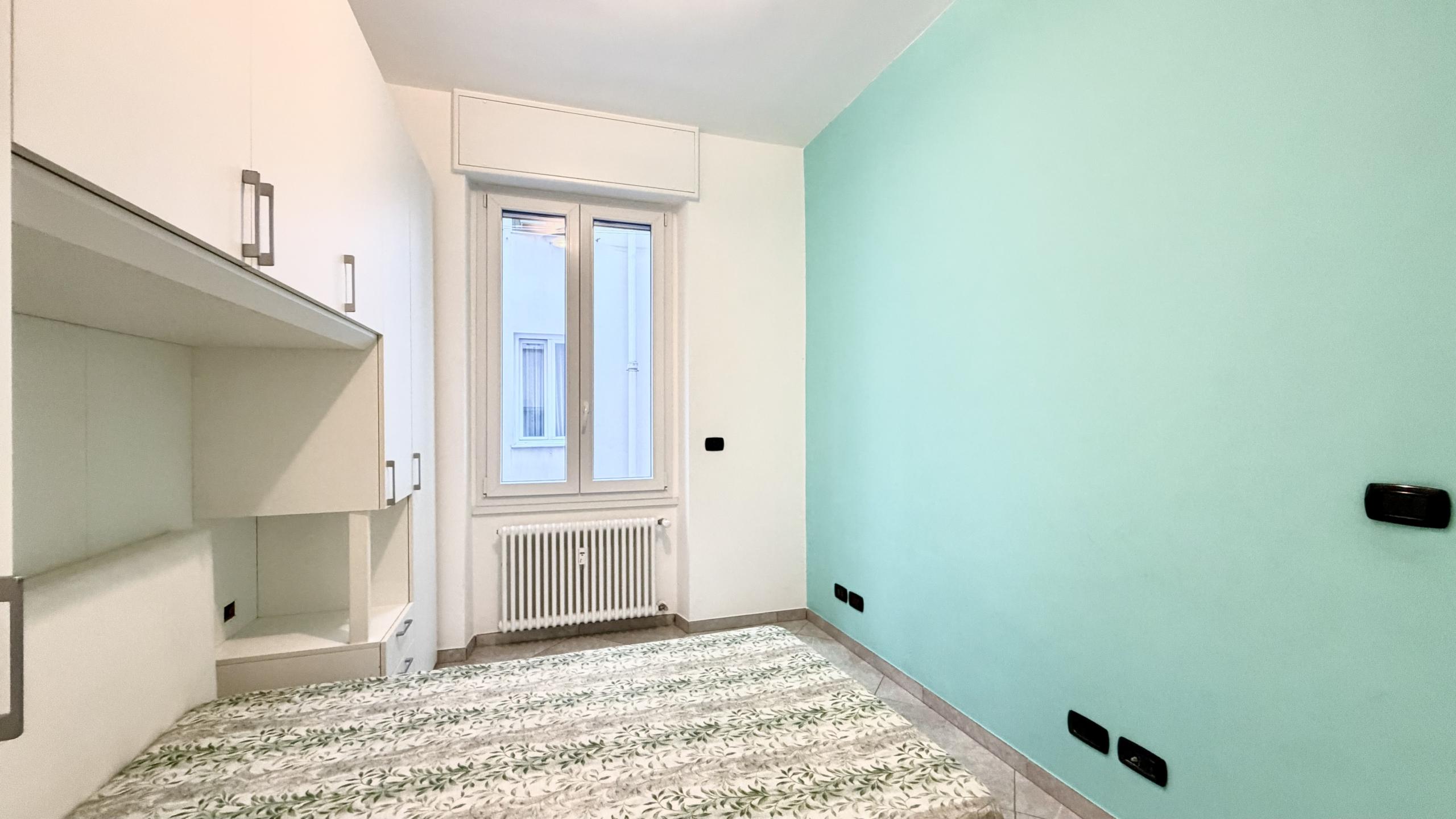 IMG_6762 FOCE IN VIALE PRIVATO PERFETTI 109 MQ ARREDATI