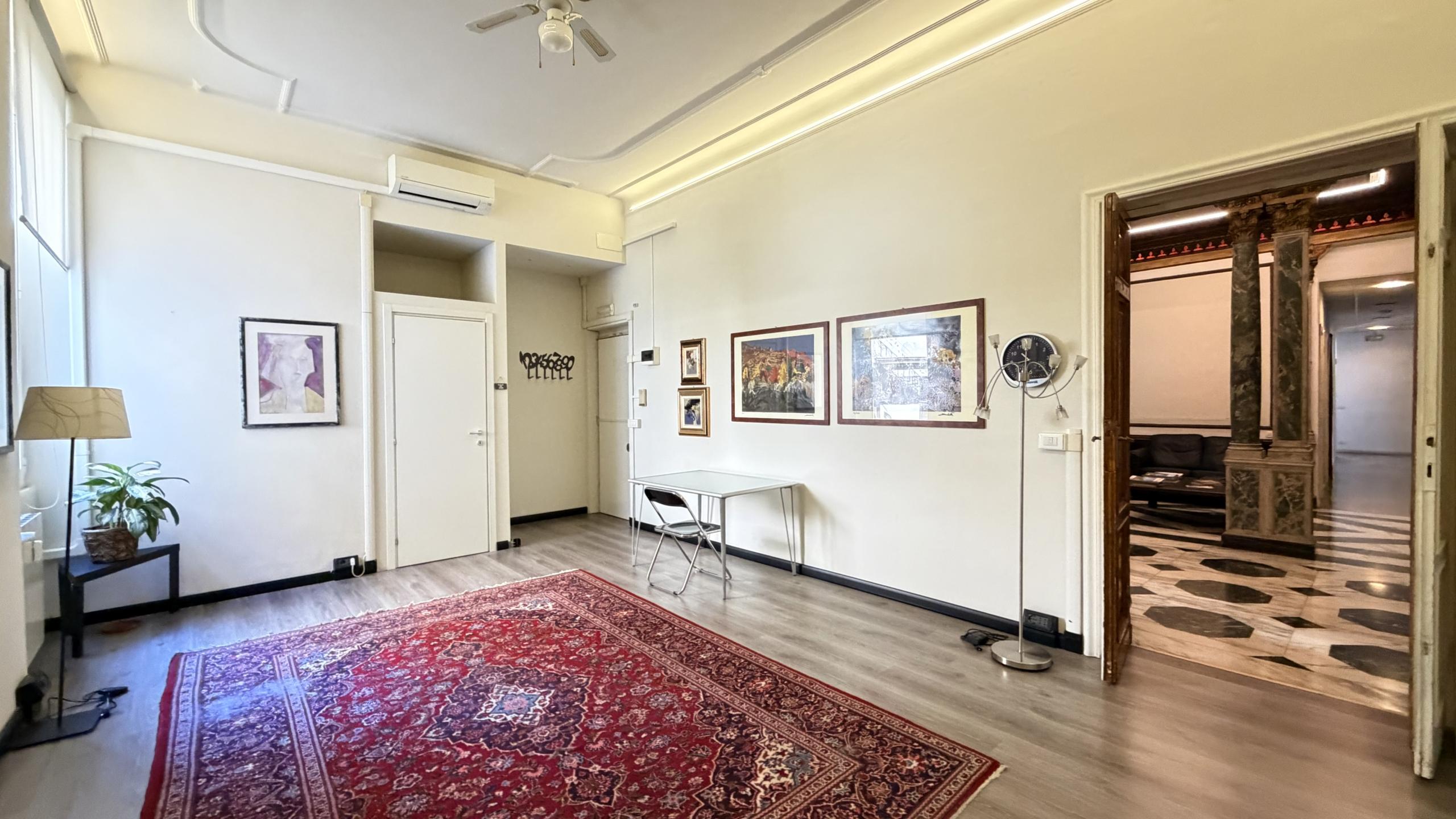 GENOVA CENTRO – PRESTIGIOSO UFFICIO DI 294 MQ